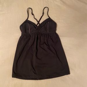 Lululemon power v bra top with adjustable straps